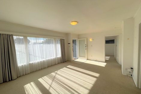 Photo of property in 1/4a Corrella Road, Belmont, Auckland, 0622