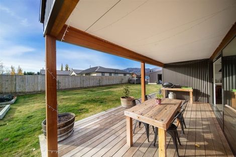 Photo of property in 1 Edna Lane, Lake Hawea, Wanaka, 9382