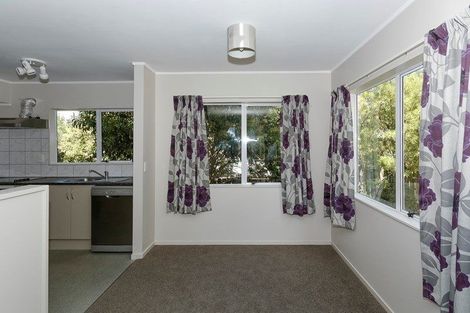 Photo of property in 28/24 Eastglen Road, Glen Eden, Auckland, 0602