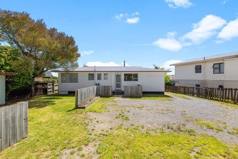 Photo of property in 24 Richmond Avenue, Richmond Heights, Taupo, 3330