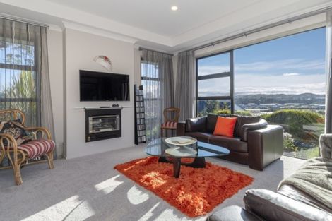 Photo of property in 26 Broadwater Close, Pyes Pa, Tauranga, 3112