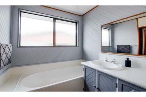 Photo of property in 25 Parkhouse Drive, Rangiora, 7400