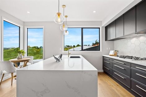 Photo of property in 5 Seawind Way, Hobsonville, Auckland, 0616