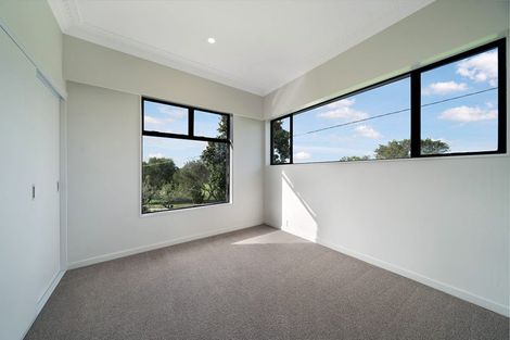 Photo of property in 301 Spur Road, Stillwater, Silverdale, 0993