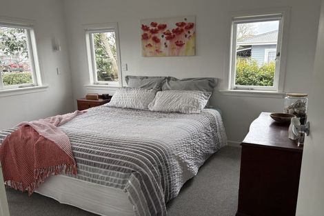 Photo of property in 18 Walsh Street, Forest Lake, Hamilton, 3200