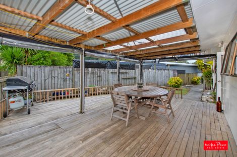 Photo of property in 10 Jordan Street, Hikurangi, 0114