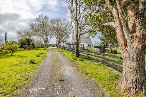 Photo of property in 70 Edmonds Road, Kerikeri, 0293