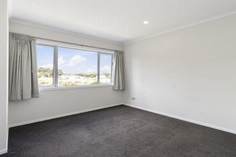 Photo of property in 11 Rebekah Crescent, Flagstaff, Hamilton, 3210