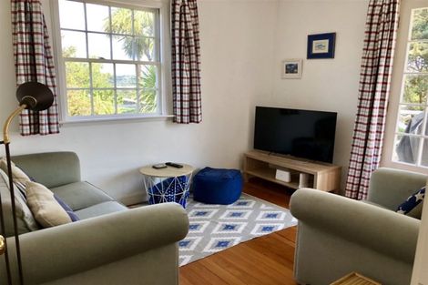 Photo of property in 12 Brind Road, Russell, 0202