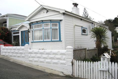 Photo of property in 37 Standen Street, Karori, Wellington, 6012