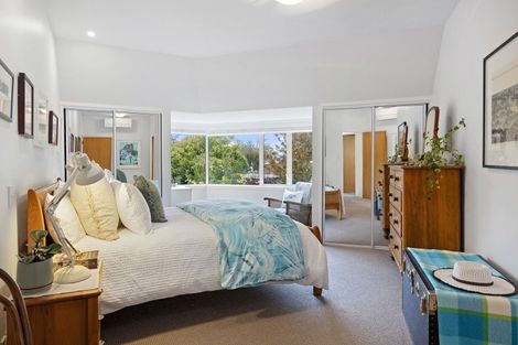 Photo of property in 20 Derenzy Place, Avonhead, Christchurch, 8042