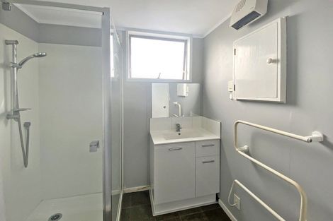 Photo of property in 2a Rawhiti Place, Saint Johns Hill, Whanganui, 4501