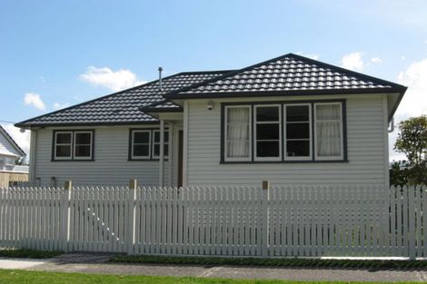 Photo of property in 191 Riverside Drive, Waterloo, Lower Hutt, 5011