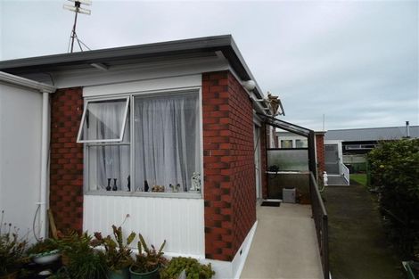 Photo of property in 42b Sackville Street, Fitzroy, New Plymouth, 4312