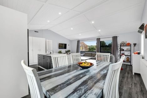 Photo of property in 11 Roto Street, Westown, New Plymouth, 4310