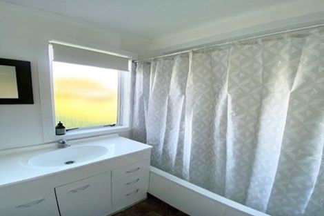 Photo of property in 22a Sussex Street, Levin, 5510