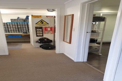 Photo of property in 20 Freya Place, Torbay, Auckland, 0630