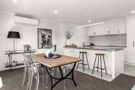 Photo of property in 50a Napier Road, Havelock North, 4130