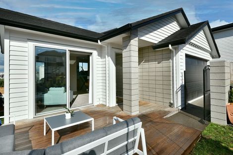 Photo of property in 114 Ormonde Drive, Silverdale, 0932