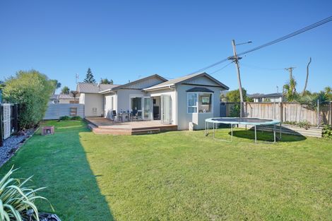 Photo of property in 319 Estuary Road, South New Brighton, Christchurch, 8062