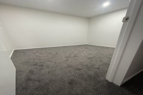 Photo of property in 17b Kemble Close, Mangere, Auckland, 2022