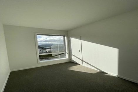 Photo of property in 6/30 Adventure Drive, Whitby, Porirua, 5024