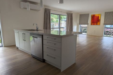 Photo of property in 67 Riverstone Drive, Riverstone Terraces, Upper Hutt, 5018