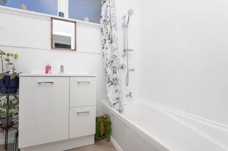 Photo of property in 32 Cole Street, Dannevirke, 4930