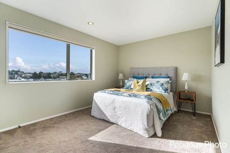 Photo of property in 18 Celeste Place, Totara Vale, Auckland, 0627