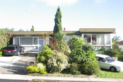 Photo of property in 21 Lawrence Crescent, Hillpark, Auckland, 2102