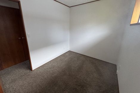 Photo of property in 34a Mark Edward Drive, Half Moon Bay, Auckland, 2012