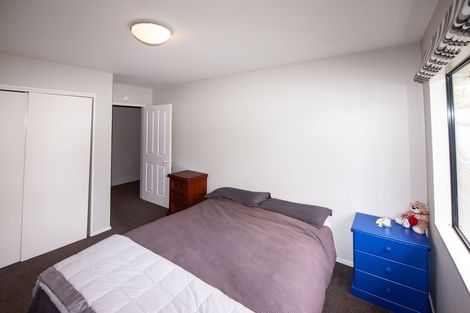 Photo of property in 2 Furlong Crescent, Churton Park, Wellington, 6037