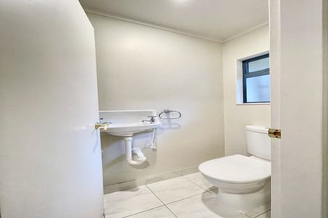 Photo of property in 34 Birkinshaw Grove, Riverstone Terraces, Upper Hutt, 5018