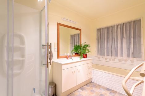 Photo of property in 51 Fairview Place, Te Puke, 3119