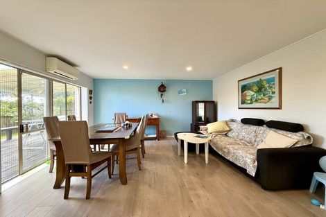 Photo of property in 164 Millhouse Drive, Golflands, Auckland, 2013
