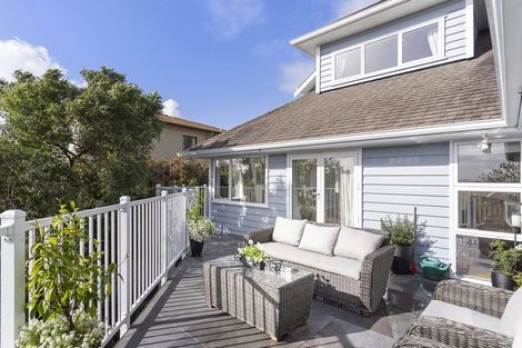 Photo of property in 21 Brooke Ridge Rise, East Tamaki Heights, Auckland, 2016