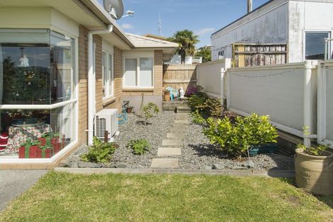 Photo of property in 44a Waimapu Street, Greerton, Tauranga, 3112