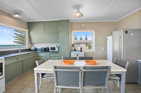 Photo of property in 22 The Loop, Waihi Beach, 3611