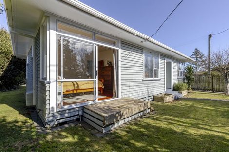 Photo of property in 14 Carthew Street, Okato, 4335