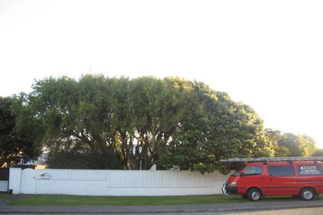 Photo of property in 8 Mana Avenue, Titahi Bay, Porirua, 5022