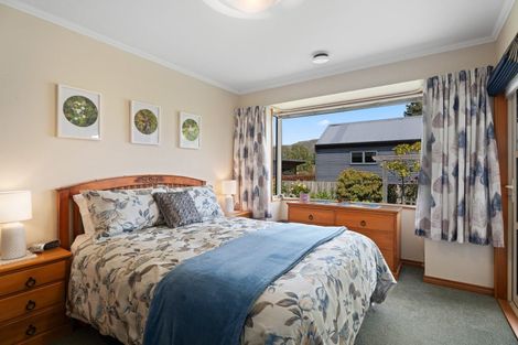 Photo of property in 1 Totara Terrace, Wanaka, 9305