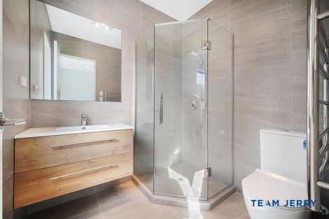 Photo of property in 31 Cloonlyon Drive, Flat Bush, Auckland, 2019