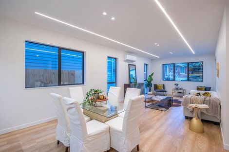 Photo of property in 35b Noall Street, Te Atatu Peninsula, Auckland, 0610