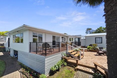 Photo of property in 55 Forest Lake Road, Forest Lake, Hamilton, 3200