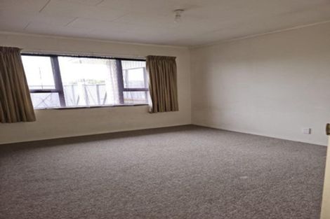 Photo of property in 43 Duckworth Crescent, Greenmeadows, Napier, 4112