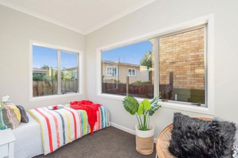 Photo of property in 1 Morris Road, Hillcrest, Hamilton, 3216