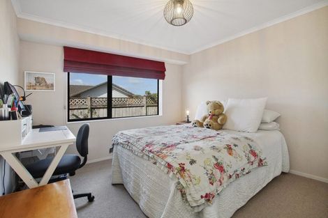 Photo of property in 47 Thomas Moore Place, Pukekohe, 2120