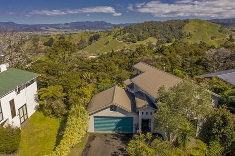Photo of property in 13 Cooks Lookout, Whitianga, 3510