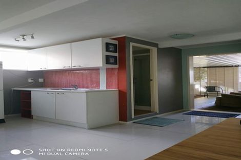 Photo of property in 28 Rotoiti Avenue, Pakuranga Heights, Auckland, 2010