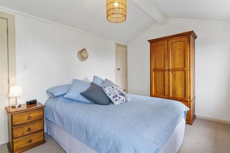 Photo of property in 1/49 Sale Street, Cockle Bay, Auckland, 2014